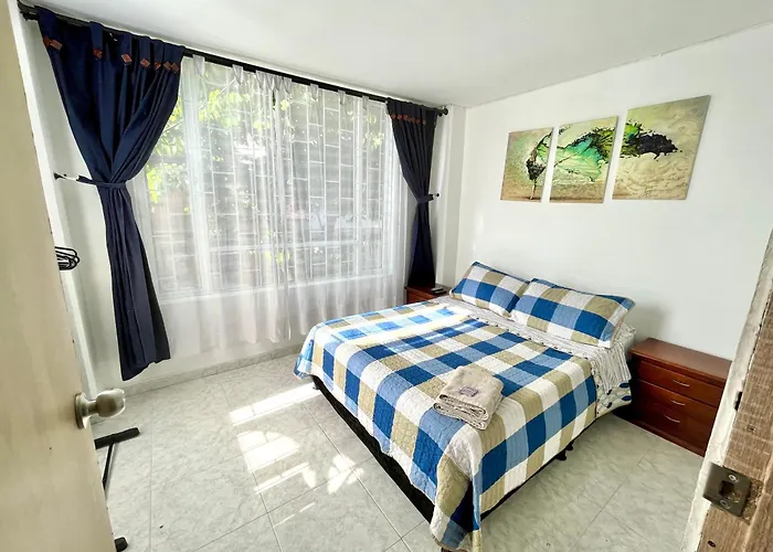 Apartaestudio para 5 personas en el centro Pereira