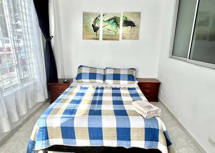 Apartaestudio para 5 personas en el centro Pereira