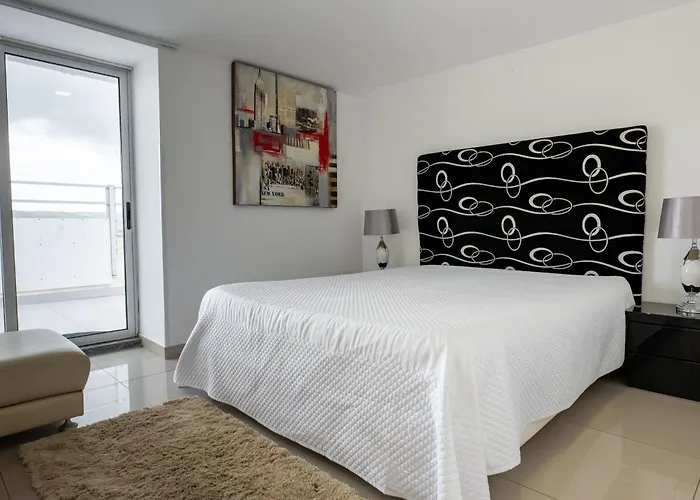 Apartamentos 7 Saias Marginal